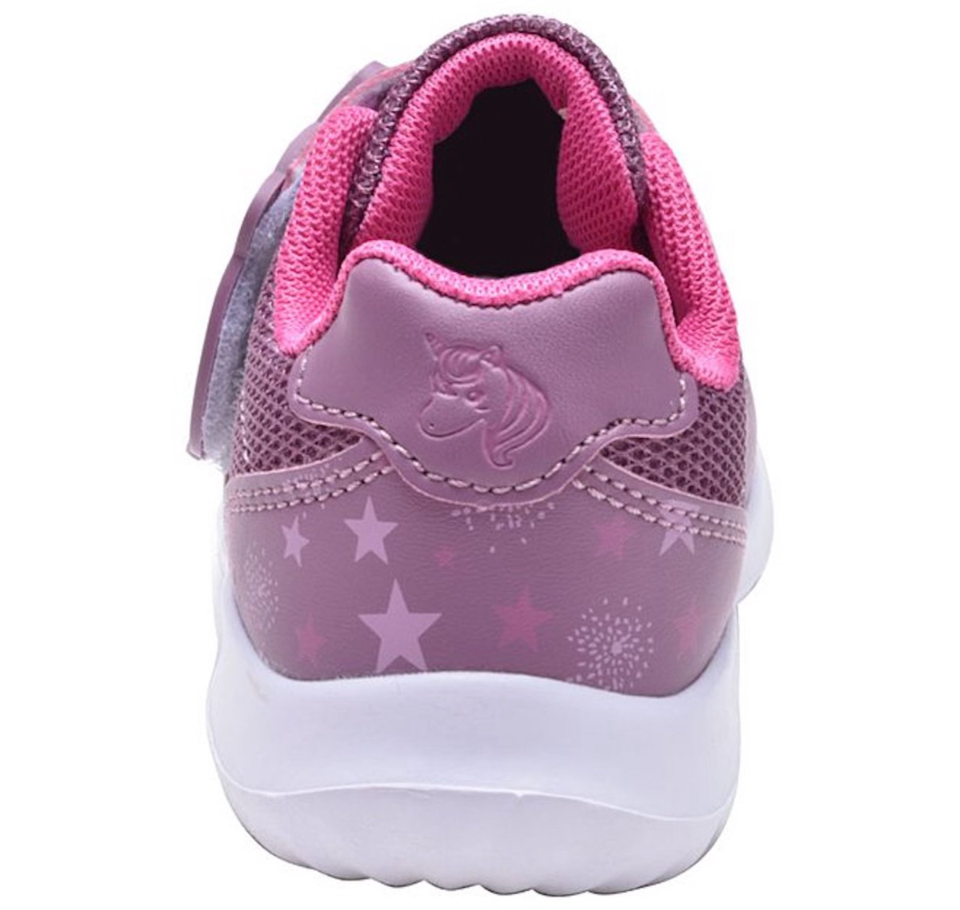 kids sport shoes