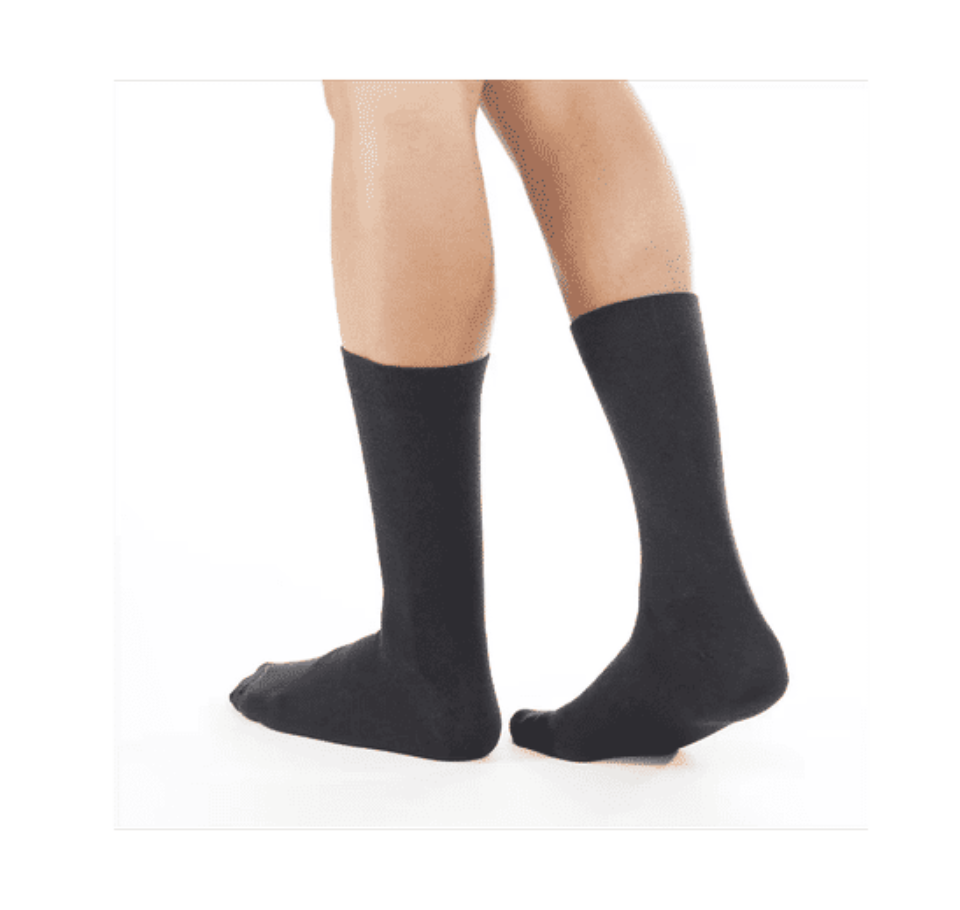 Jockey Men crew length socks (free size)