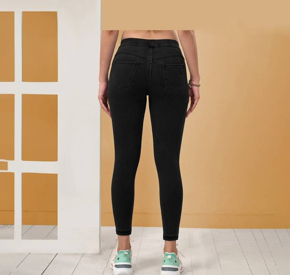 Lyra Women's Wear Flexi Denimz Treggings (Black) XL